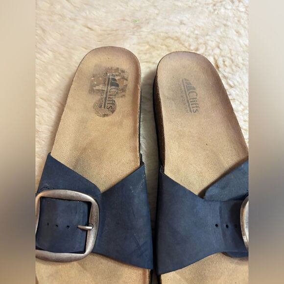 Cliffs by WHITE MOUNTAIN Blue Sandals with Buckle and Comfort Footbed - Picture 3 of 6